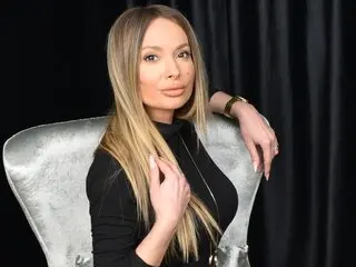 Photos pictures AlexiaMoorey